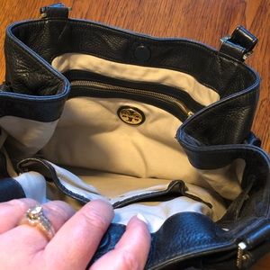 Tory Burch Bags - Tory Burch Tote Tory Burch Bags - Tory Burch Tote
